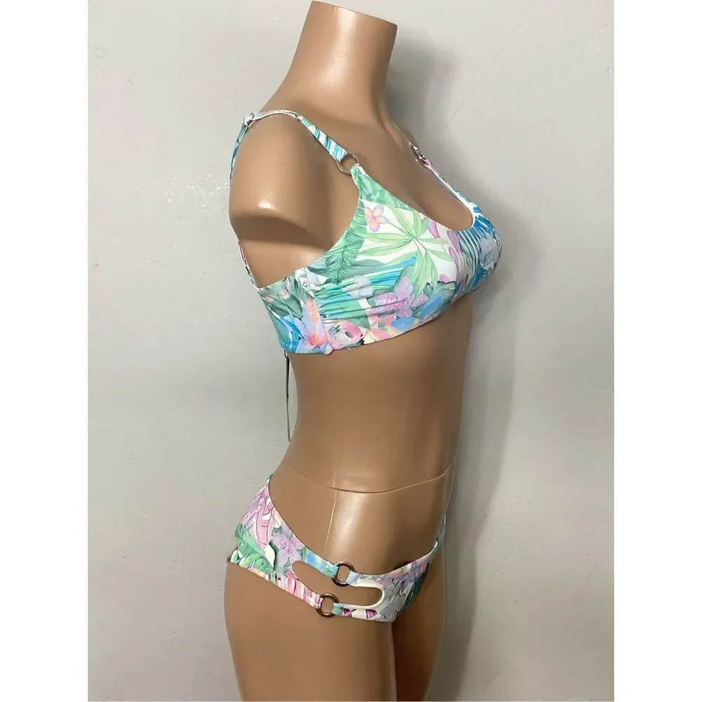 New BEBE tropical floral bikini set. Large. Retails $135